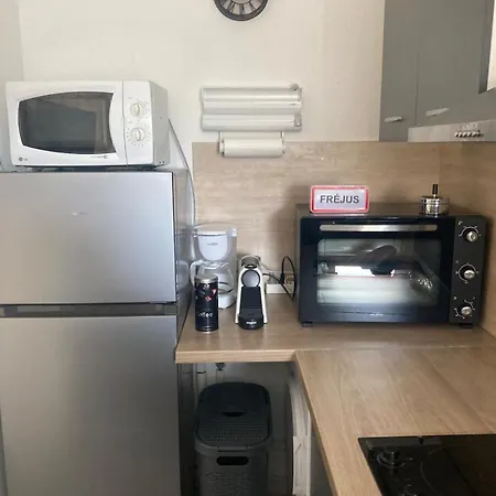Appartement Dans A 600m De La Fréjus